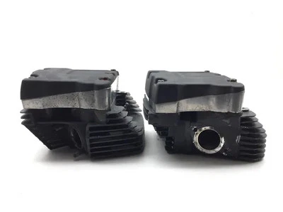 Juego de culata delantera trasera Harley Softail 2786A 2000 Foto 1 de 4