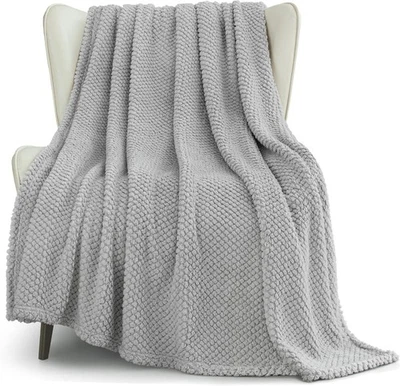 King Size Fleece Blanket 90x104 Ultra Soft Cozy Warm Lightweight All Season - Image 1 of 4