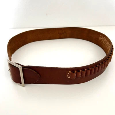 Cartucho de cinturón de pistola de cuero mediano Hunter 122 .22 hebilla plateada idea de regalo para hombre Foto 1 de 4