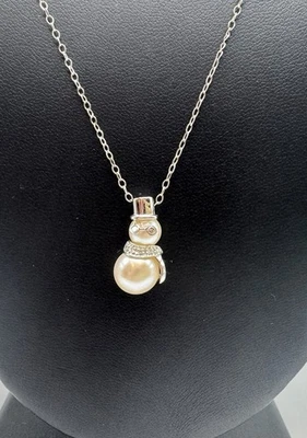 14k White Gold White Pearl & .02ctw Natural Diamond Snowman Pendant Necklace 18" - Image 1 of 4