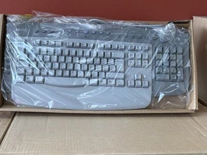 Retro Vintage HP Multimedia USB French Keyboard Retrograde PC Hardware - Picture 1 of 2