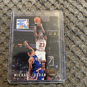 MICHAEL JORDAN Bulls 1993-94 SKYBOX NBA ON NBC Basketball Card #14 - Picture 1 of 1