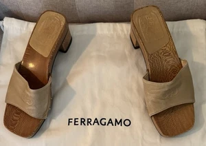 Salvatore Ferragamo Plateau Holz hellbraun Leder Pantoletten Clogs Sandalen Größe 6,5 - Bild 1 von 9