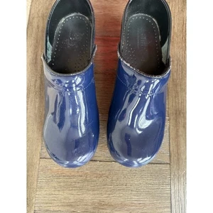 Zoccoli Sanita taglia 38 o donna taglia 7,5 - Foto 1 di 11