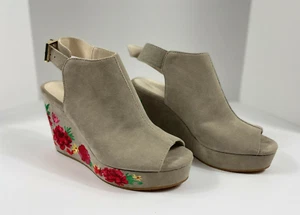 Kenneth Cole Gray Multi Floral Embroidered Suede Orla Peep Toe Wedges Heels - 8 - Picture 1 of 8