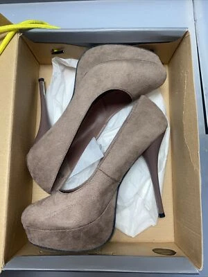 CHARLOTTE RUSSE Karisa Nude Imitación Gamuza Plataforma Stiletto 5" Tacón Talla 9 Con Caja Foto 1 de 4