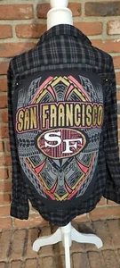 San Francisco Fußball Logo auf Flanell Shirt. Maßgeschneidert für IHRE Größe - Bild 1 von 11