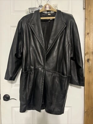 MICHAEL HOBAN NORTH BEACH LEATHER JACKET  7/8 Vintage One Button Shoulder Pads - Image 1 of 4