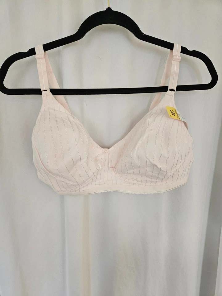 Bestform 34B Blanco Rayas Inalámbrico Camiseta Sujetador Correas Ajustables LIGERAMENTE FORRADO  Foto 1 de 4