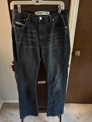 Jeans masculino vintage Diesel em excelente estado usado W32 L33 Bootcut 100% algodão Itália - Imagem 1 de 4