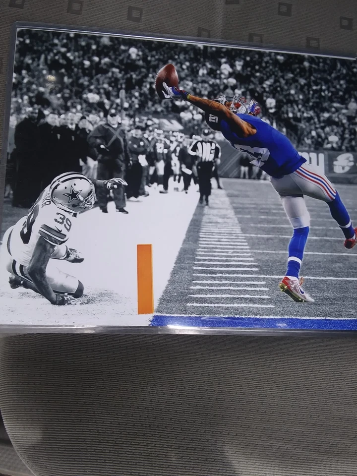 Foto de los New York Giants Odell Beckham Jr vs Dallas Cowboys agarre con una mano Foto 1 de 1