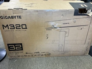 -READ GIGABYTE M32Q 32" QHD IPS LED Gaming Monitor - Picture 1 of 7