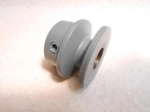 Two 4.5" x 1/2"  welded steel pulleys - Picture 1 of 1