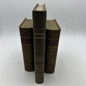 Theatre Programs - 1938-44- Metro Opera- Leather Bound - 29 - Picture 1 of 14