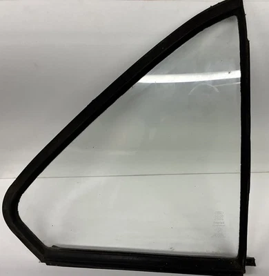Ford Escort MK2 OSR 1/4 Glass Window Classic Inc Seal - Image 1 of 4