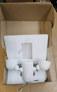 GOOGLE NEST *FLOODLIGHT, SEAL AND PLASTIC BASE ONLY* GPLE9 SECURITY CAMERA -NEW- - Picture 1 of 8