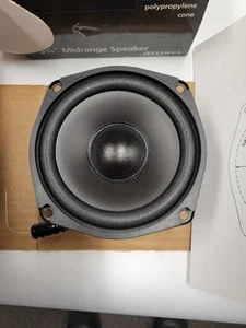 5.25" MidRange Speaker Home Audio Replacement 40-80W 8 ohm Woofer 5-1/4" 40-1031 - Picture 1 of 7