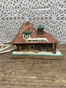 Vintage train station Christmas Village Oak Ridge Station - Picture 1 of 4