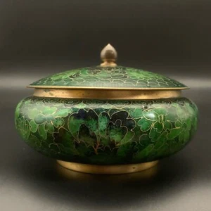 Chinesische Cloisonne Schale mit Deckel Emaille über Messing grün Champleve Blumenblatt - Bild 1 von 16