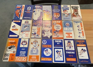 Rare Vintage Detroit Tigers Baseball Press Radio & TV Guides (21) - Bild 1 von 7
