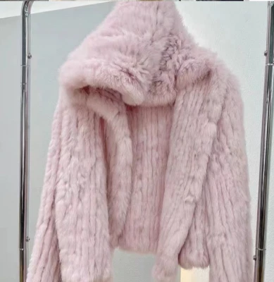 Chaqueta tejida de piel para mujer Abrigo de piel de conejo Mangas acampanadas Abrigos 2025 Foto 1 de 4