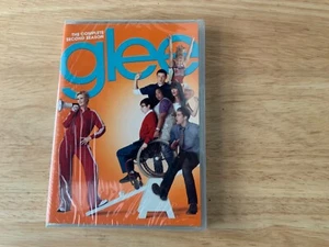 GLEE THE COMPLETE SECOND SEASON DVD SET BRAND NEW - Picture 1 of 2
