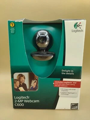 NIP Logitech C600 2MP Sensor 8MP Photos Glass Lens 720P HD Video Capture Webcam - Image 1 of 4