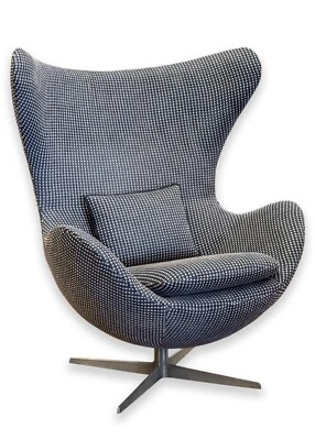 Vintage 1970s Mid Century Modern Arne Jacobsen Egg Chair Blue Checkered Fabric - Image 1 of 4
