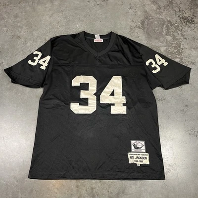 Camiseta masculina vintage Bo Jackson 54 preta Los Angeles Raiders falhas Mitchell Ness  - Imagem 1 de 4
