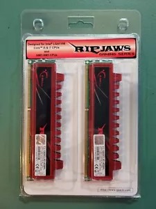4GB (2GBx2) G.Skill Ripjaws PC3-12800 Non-ECC DDR3 RAM F3-12800CL9D-4GBRL - Picture 1 of 3