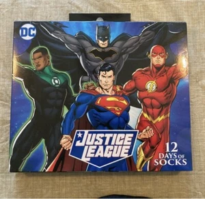 NEW JUSTICE LEAGUE 12 DAYS OF SOCKS Superman Batman The Flash Green Lantern Etc - Picture 1 of 3