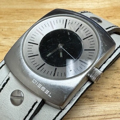 Diesel Quartz Watch DZ-2054 Men Silver Steel Barrel Leather Bund Band New Batter - Image 1 of 4