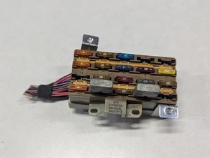 1993 Dodge Ram Van 250 fuse box B150 fuse block 80-93 92 91 90 89 88 87 94-97 - Picture 1 of 13