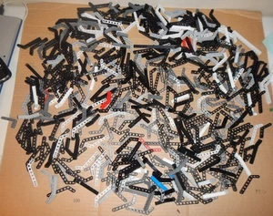 Lego Technic Bent Beams Lot 32348 32271 32356 - Picture 1 of 5