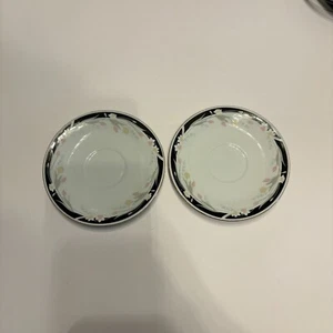 VTG Tienshen China "Isabella" Set of 2 TeaCup Plates Retired Pattern - Picture 1 of 7