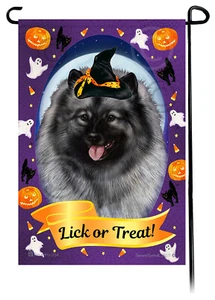 Halloween Garden Flag - Keeshond - Picture 1 of 1
