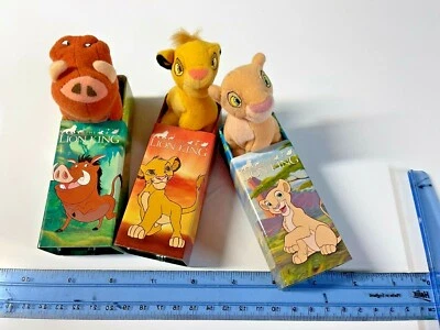 РЕДКАЯ Король Лев Мини Плюшевая Фигурка Крошечные Банки Disney Hasbro Лот товаров Simba, Kenai & Koda - Изображение 1 из 3