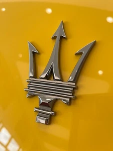 Maserati Quarter panel Dark Chrome Trident Emblem Logo - New style - Picture 1 of 2