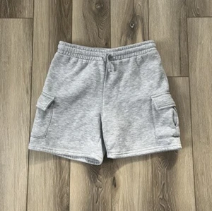 Forever 21 Kids Fleece Heather Gray Cargo Shorts Size 9/10 - Picture 1 of 6