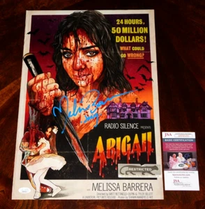 MELISSA BARRERA "JOEY" FIRMADO ABIGAIL 12X18 PÓSTER HORROR CERTIFICADO DE AUTENTICIDAD JSA!! - Imagen 1 de 1