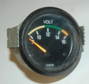 Porsche 924 early Voltmeter Gauge 52mm # 477919531 date 11.76 - Picture 1 of 5