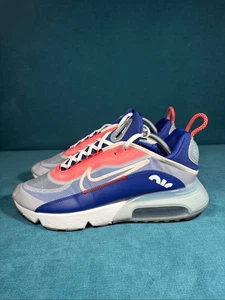 Nike Air Max 2090 Laufschuhe Sneaker 10,5 Olympic Colorway USA - Bild 1 von 8