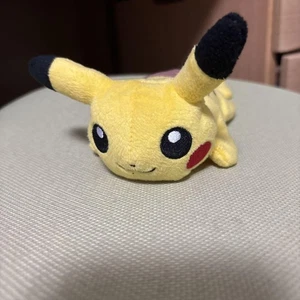 Pokemon Center Limited Pikachu giocattolo di peluche zoppo - Foto 1 di 2