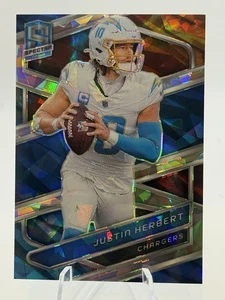 2024 Panini Spectra - Justin Herbert #60 Astral Prizm /40 - Picture 1 of 2