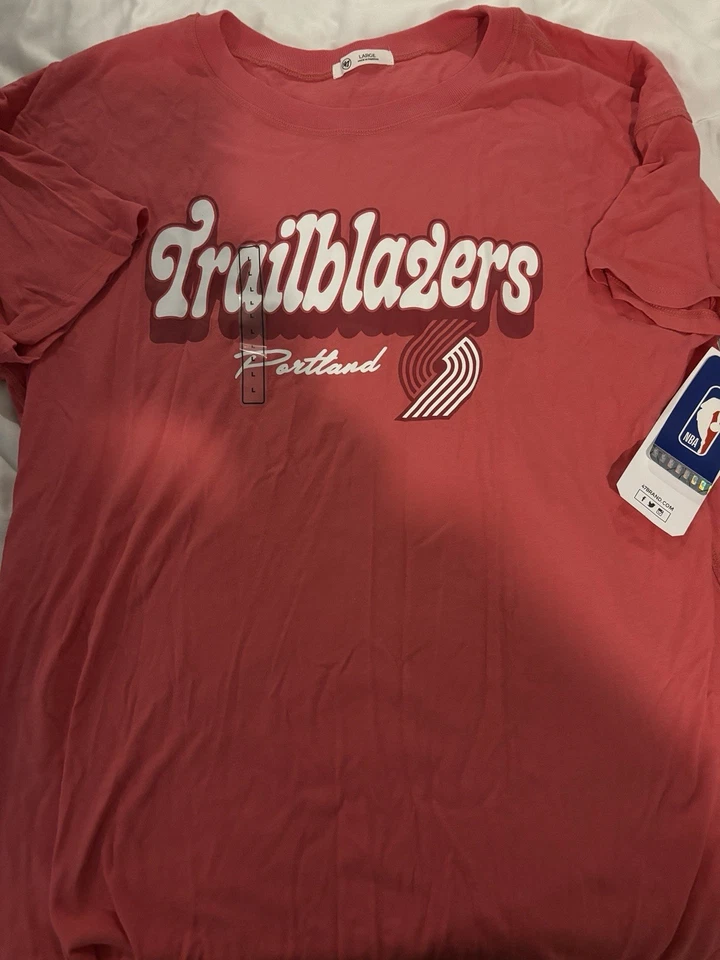 Camiseta grande grande Portland Trail Blazers Luminence Vibes '47 para mujer Foto 1 de 1