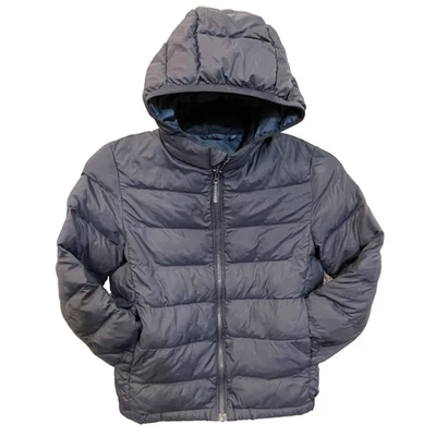 Chaqueta acolchada Uniqlo para niños talla 7 8 con capucha ligera cremallera completa empaquetable al aire libre Foto 1 de 4