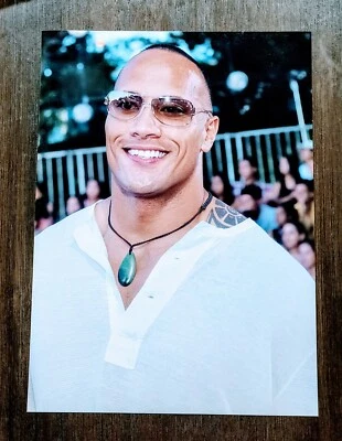 2003 年《The Rock Dwayne Johnson》“Portrait”类型 1 原版照片 WWF WWE — 第 1/3 张图片