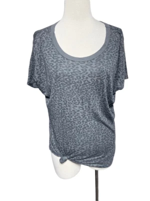 Espléndida Camiseta Pullover Manga Corta Estampado Animal Talla Pequeña Foto 1 de 3