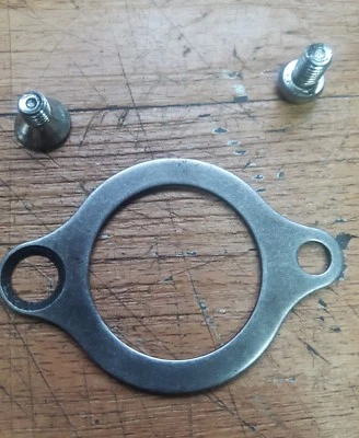 Suzuki DS80 1992 bearing retainer plate shaft 1978 - 2000 JR80 RM50 RM60 RM80 - Image 1 of 2