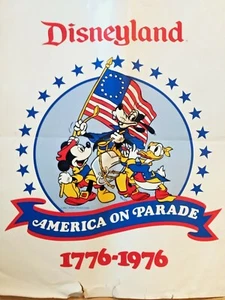 Vintage Disneyland America on Parade Souvenir Poster 1976 Bicentennial RARE - Bild 1 von 3
